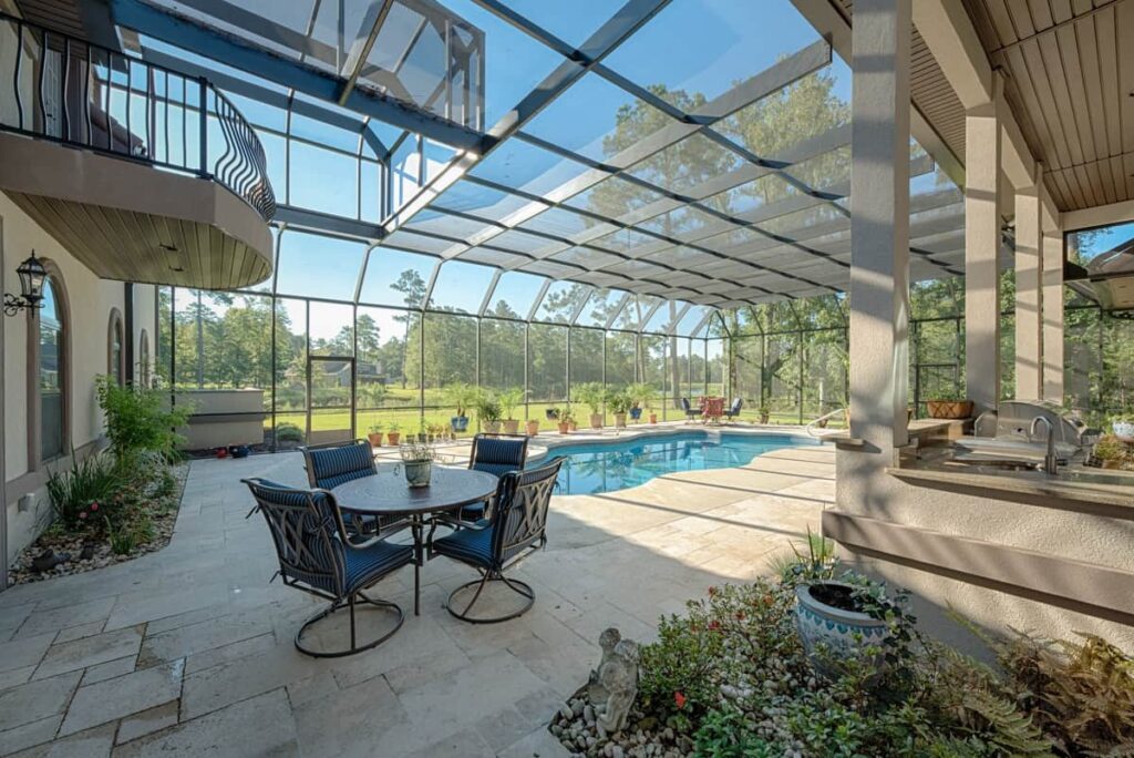 pool-enclosure-contractors-near-me - Copy