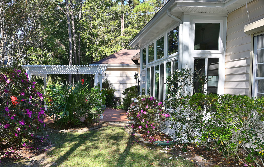 carolina-home-exteriors-sunroom-screen-room-2023.02-2-1