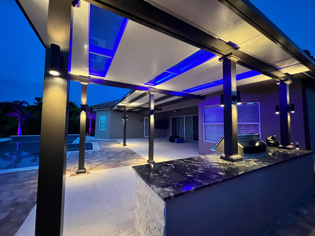 PAV_Stdio_SkyV_Attch_Flor_Bz_Outsd_Ngt_FL_0001